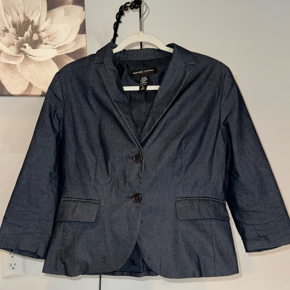 New York & Company Denim Blazer Size 8